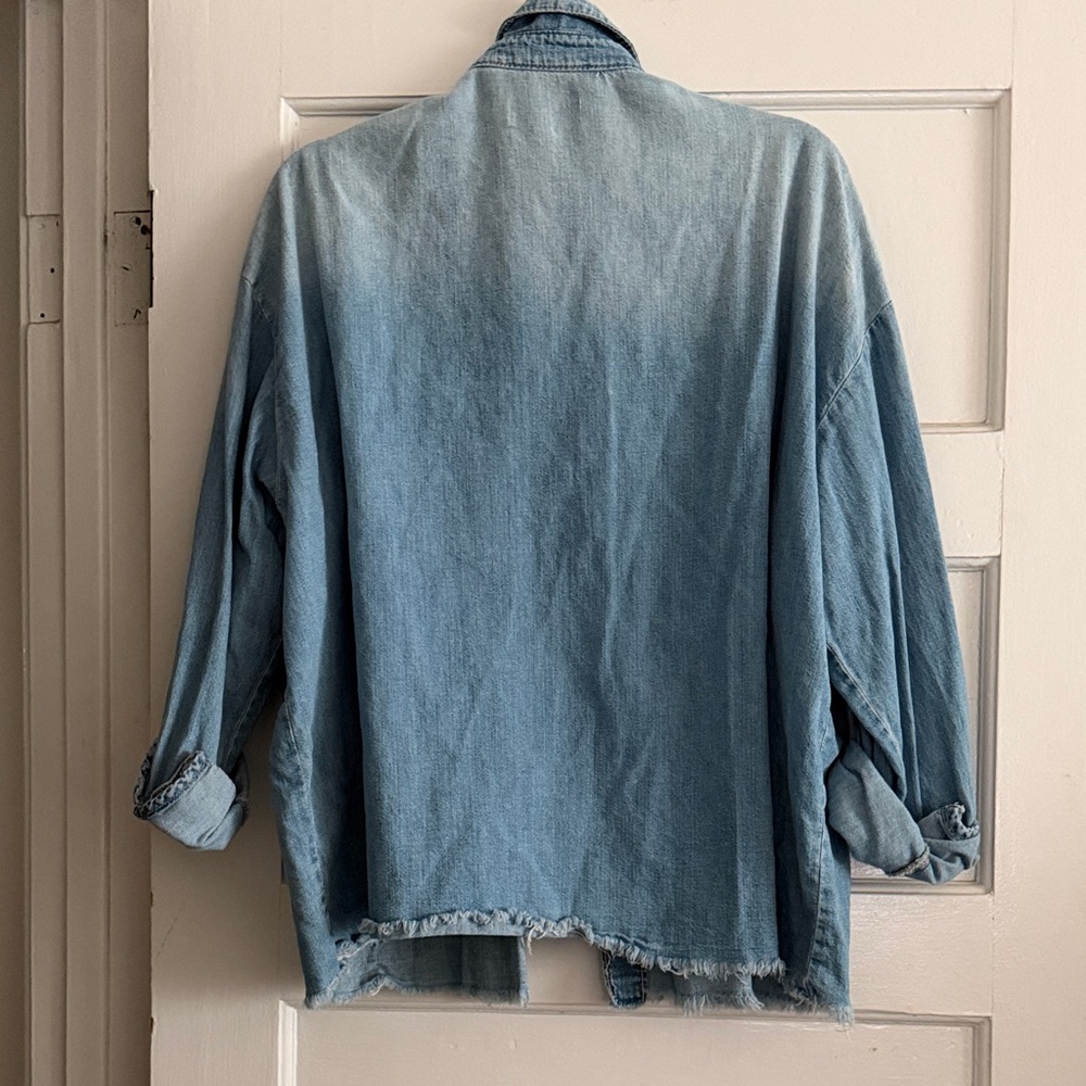 Light Wash Denim Button-Up Shirt - Picture 6 of 6
